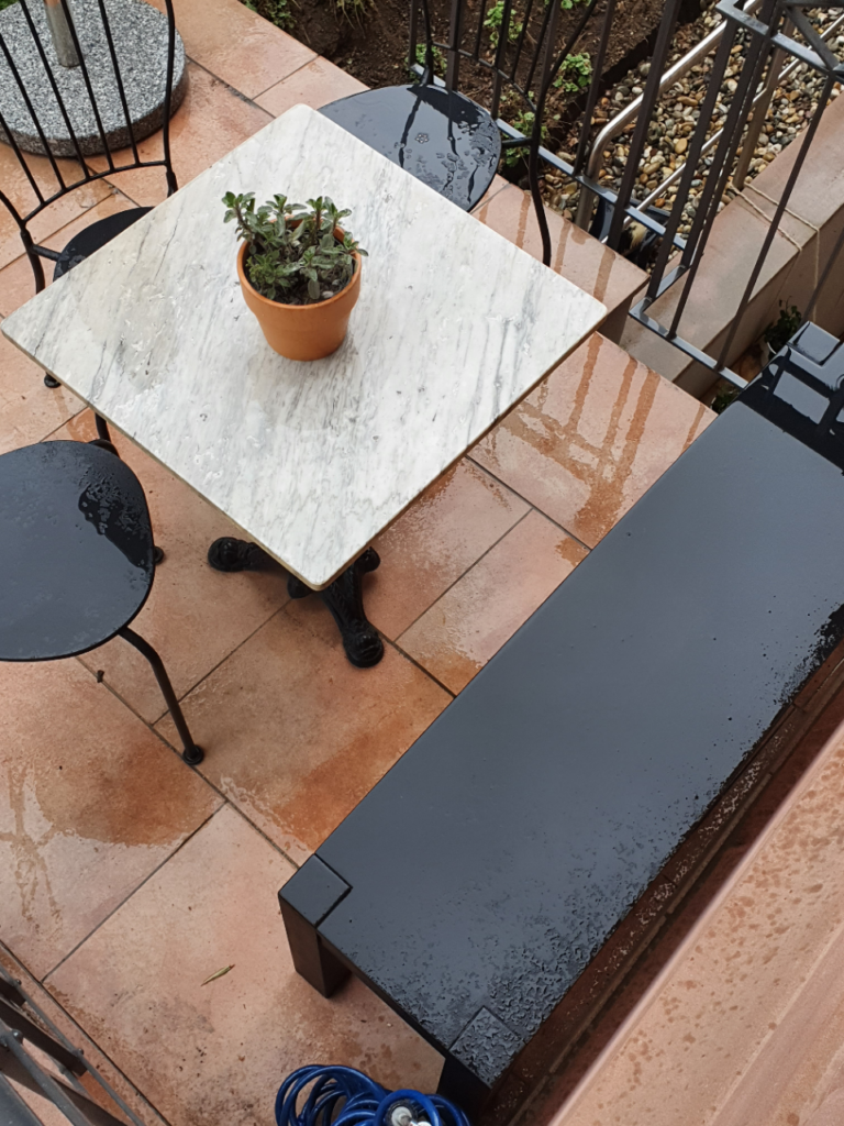 Unschlagbar einfaches Outdoor-Kreidefarbe Balkonmöbel DIY